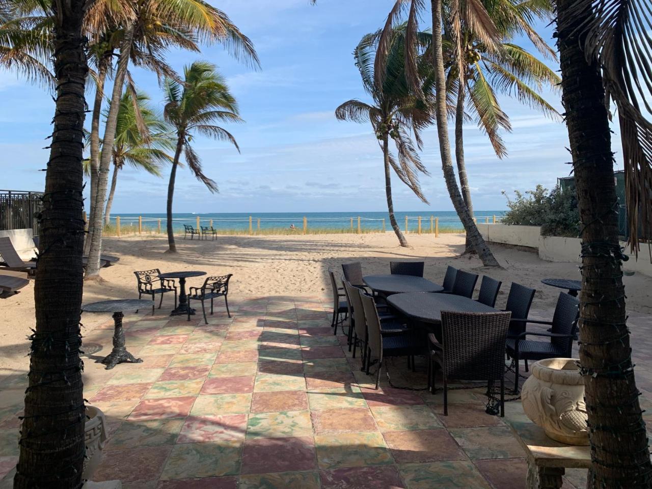 Courtyard Villa Hotel Lauderdale-by-the-Sea Extérieur photo